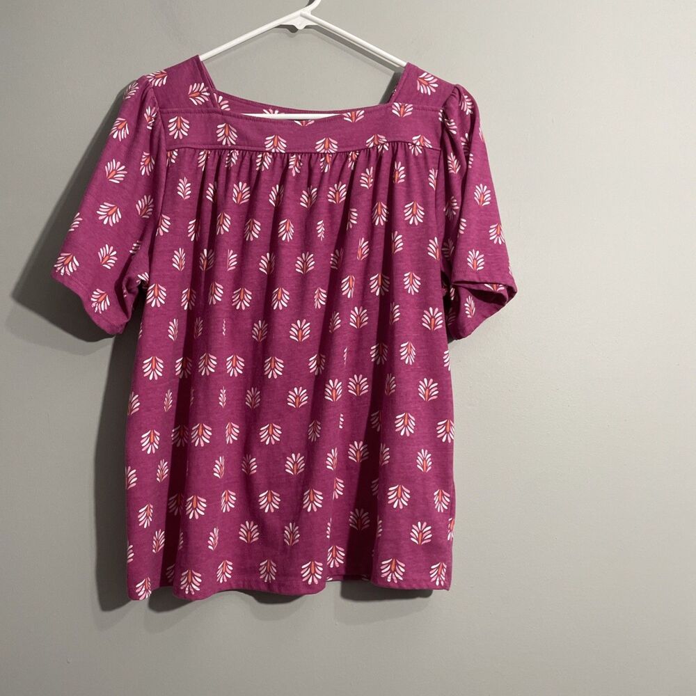 Croft & Barrow Women’s Petite Large Purple Floral Square Neck Blouse